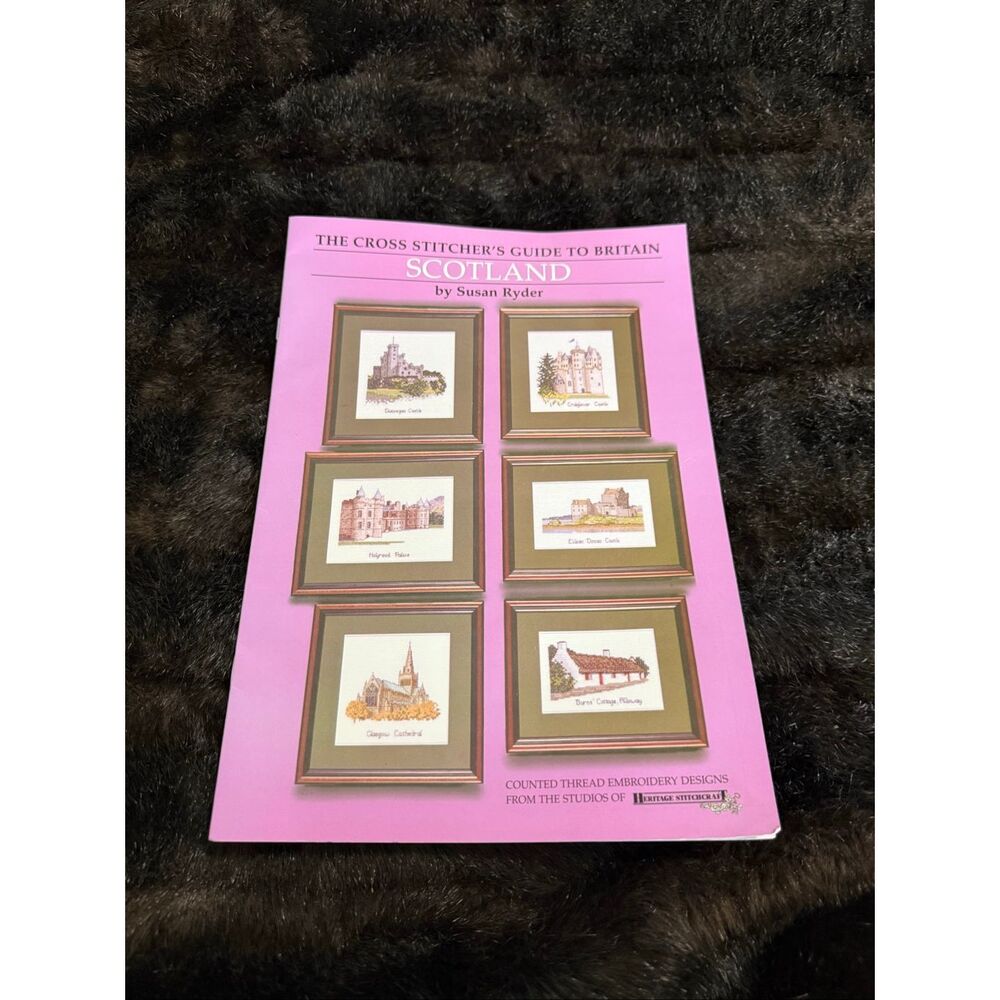 Cross Stitchers Guide to Britain: Scotland, Ryder, Susan Carolyn, Used